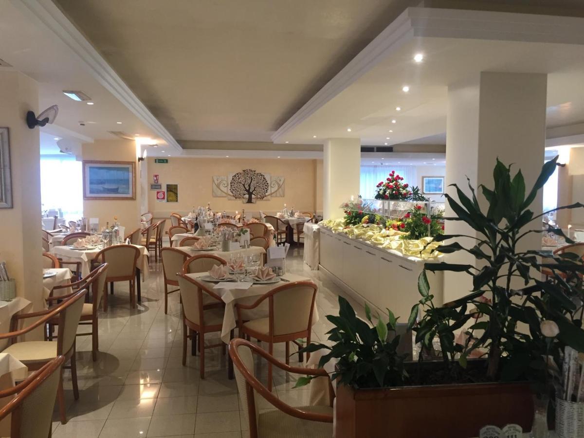 Hotel Conca Verde Lignano Sabbiadoro Zewnętrze zdjęcie